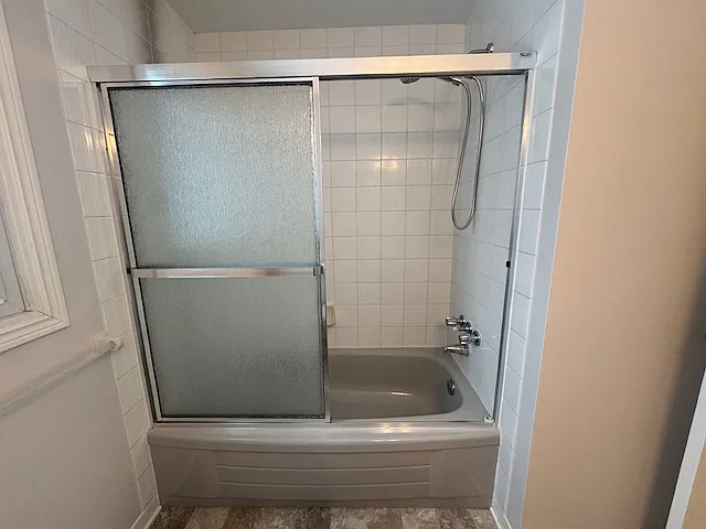 536 Thorndale Dr — Photo 29