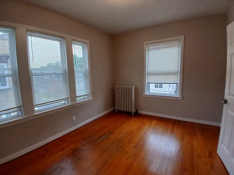 17-19 Allen Pl #C1-17 — Photo 8