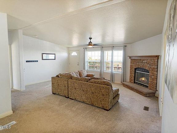 5th image of 12332 E Avenue X