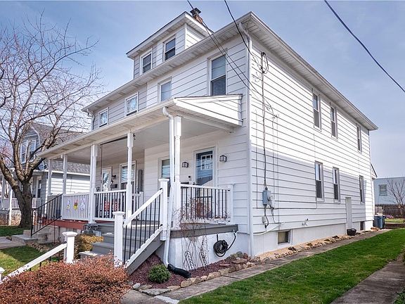 2nd image of 1021 1st Ave