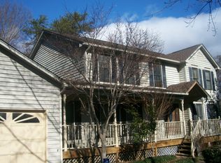 5048 Ranchcrest Dr, Roanoke, VA 24018