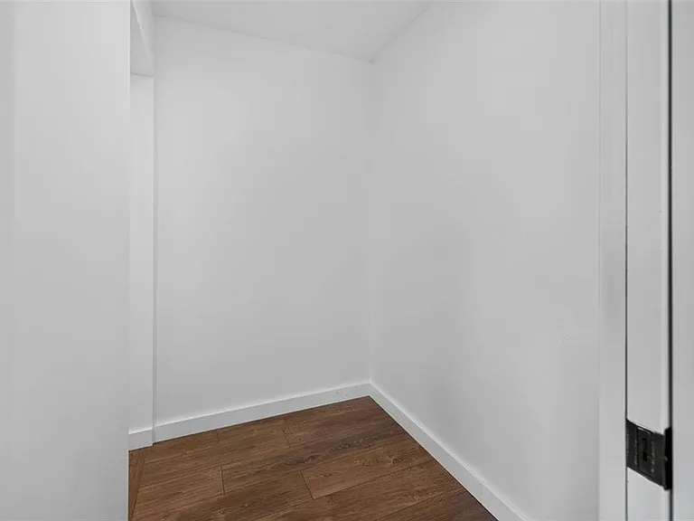 1300 Pleasant Way S — Photo 27