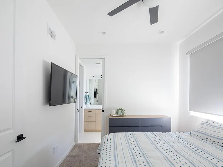 3101 W 47th Ave #5 — Photo 13
