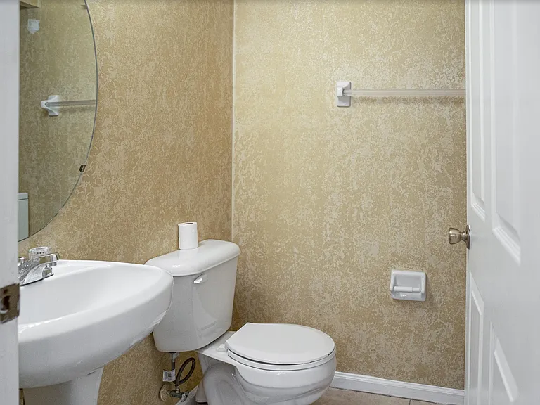 130 Baldwin Blvd — Photo 7