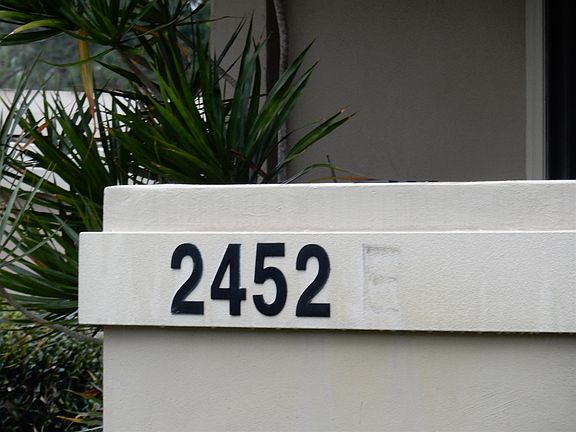 3rd image of 2452 Laurelwood Dr APT E