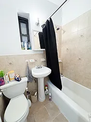 Rented by Urban Real Estate Inc