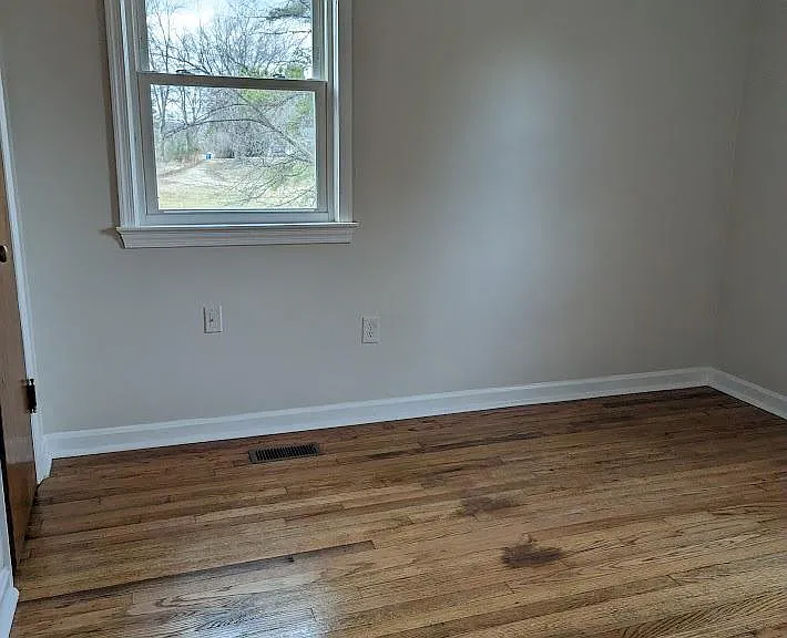 6520 Old Carolina Rd — Photo 13