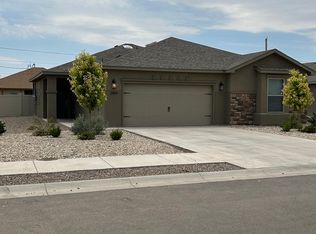 2419 W Briscoe Ave, Artesia, NM 88210