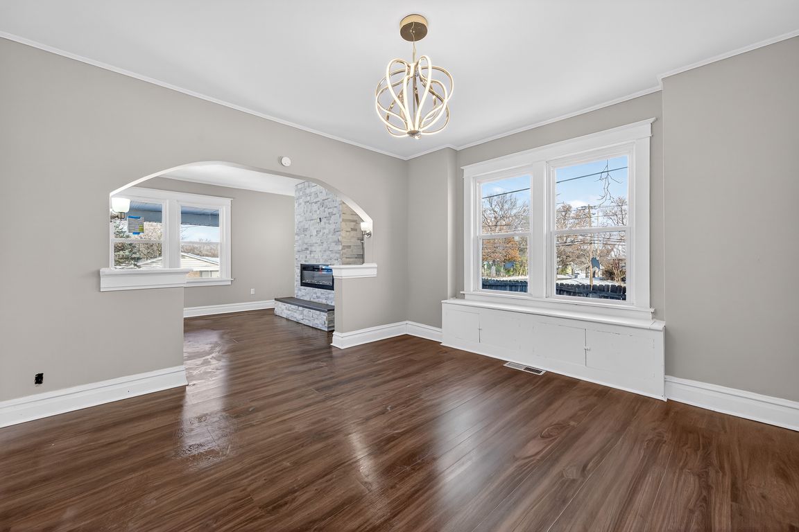 next background image