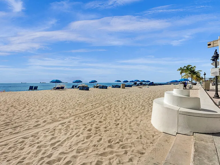 525 N Fort Lauderdale Beach Blvd #703 — Photo 7