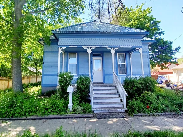 1306 10th St, La Grande, OR 97850
