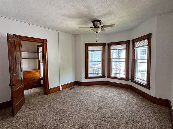 4th image of 46 W Gibson St
