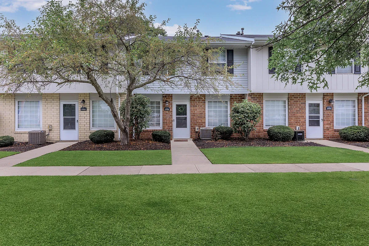 Building Photo - 27652 Westchester Pkwy #E