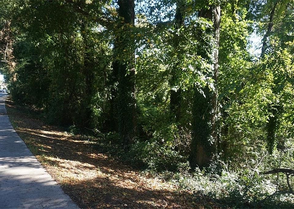 2nd image of 3215 N Decatur Rd Lot 0
