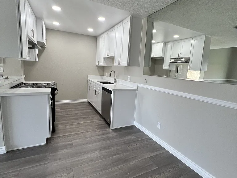 McComber Creek Apartments — Photo 9