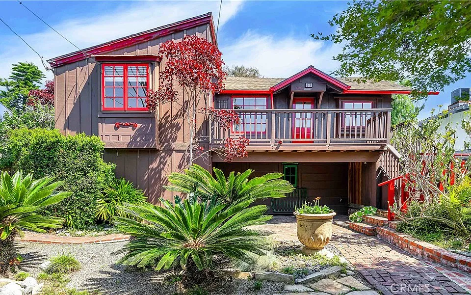 339 Saint Anns Dr