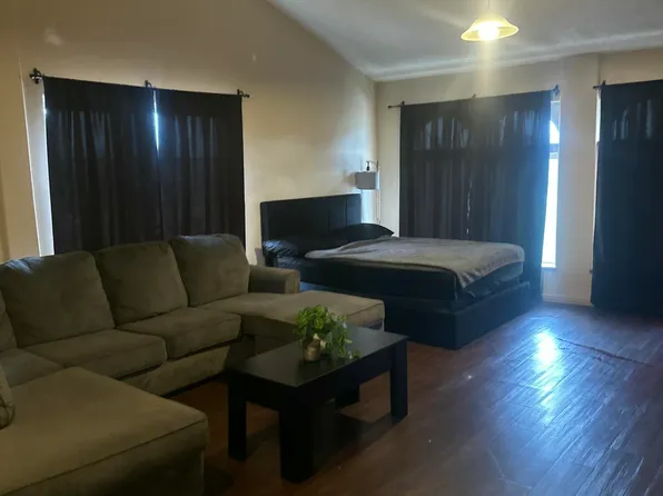 907 Foothill Rd SW, Albuquerque, NM 87105
