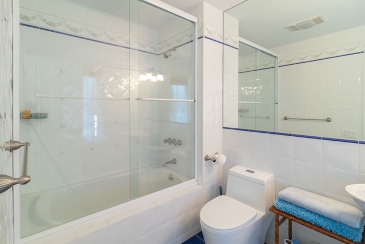  FIRST FLOOR BATH