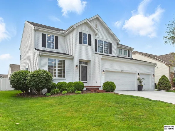 3113 N 169th St, Omaha, NE 68116