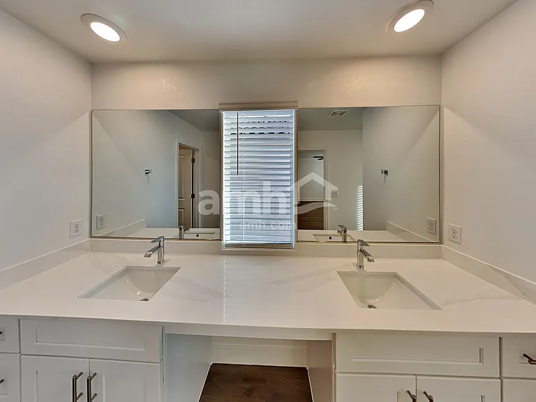 11187 Magallanes St — Photo 10
