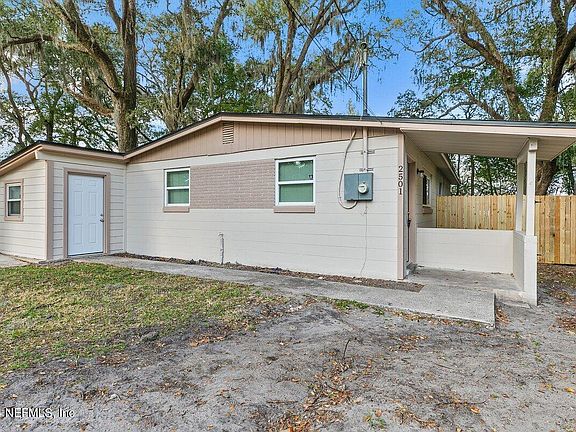 2nd image of 2501 RED ROBIN Drive