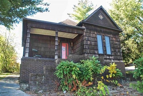 1st image of 1927 Sterchi St