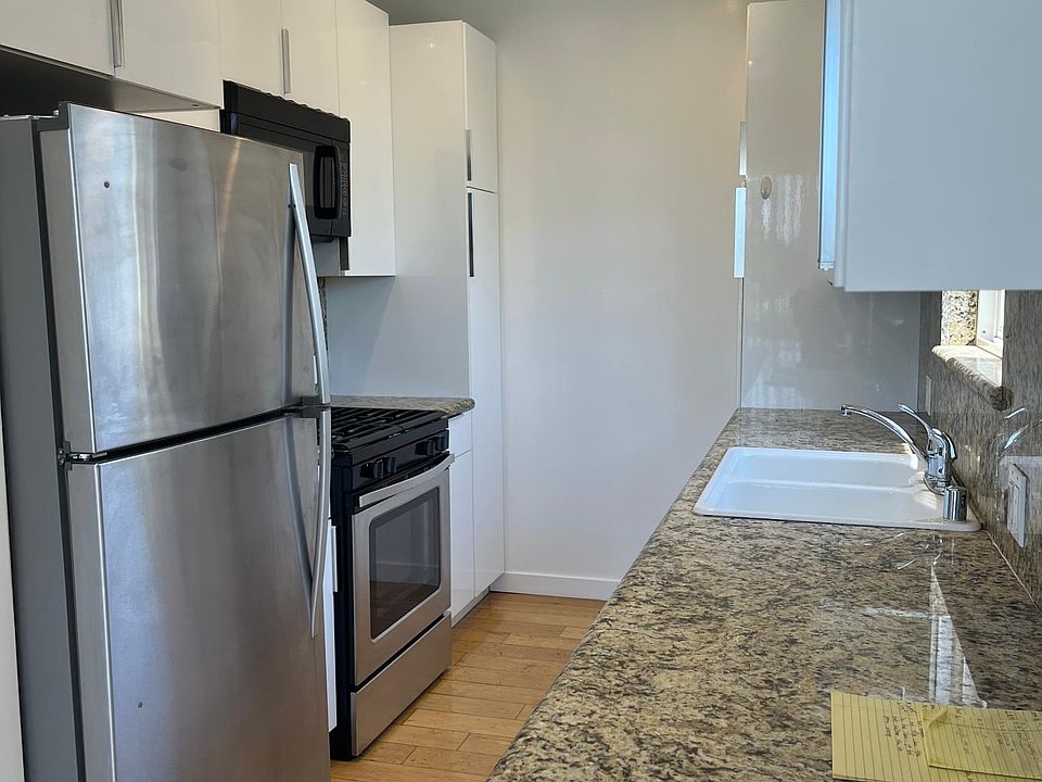 NEW KITCHEN