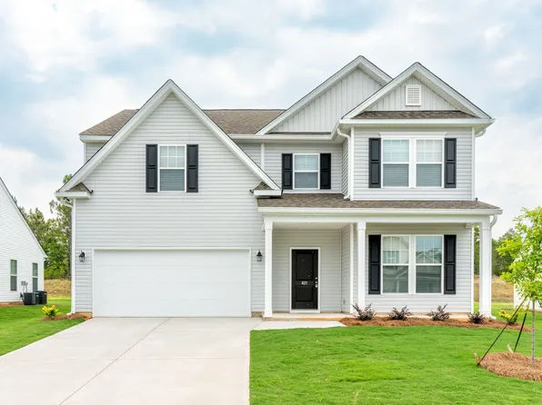 421 Midland Pines Dr, Graniteville, SC 29829