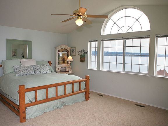 3rd image of 1187 Polnell Shores Dr