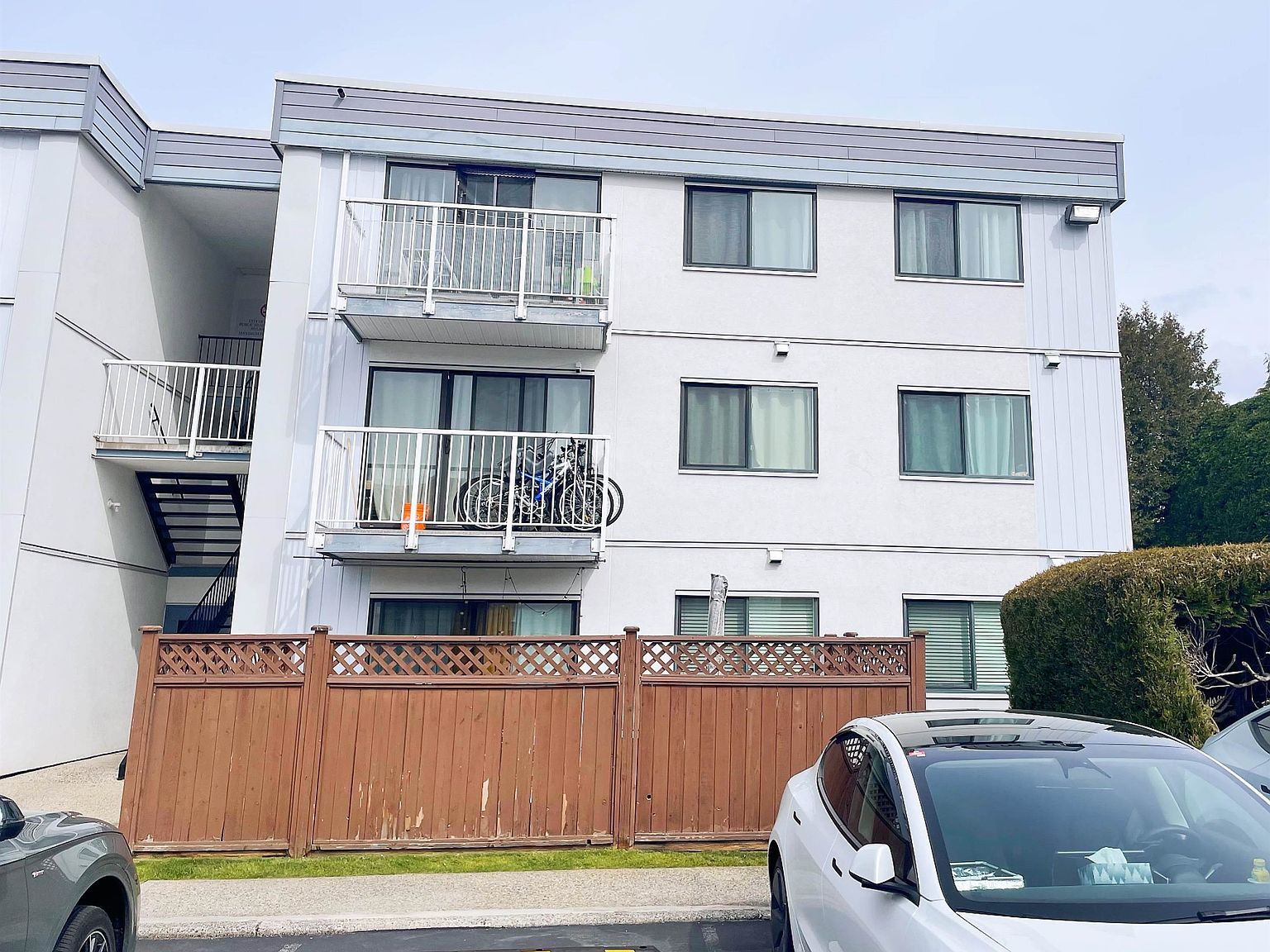 7180 Lindsay Rd #312, Richmond, BC V7C 3M6 | MLS #R2867215 | Zillow