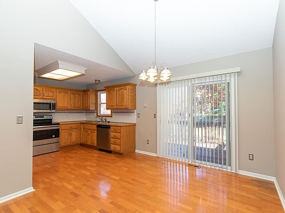 5th image of 12391 S Crest Dr