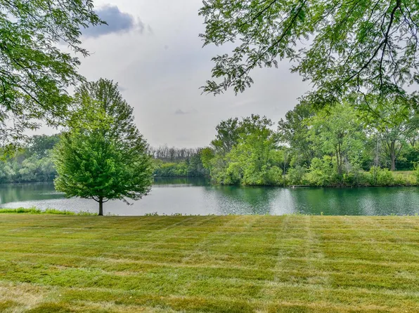12917 North Colony DRIVE, Mequon, WI 53097