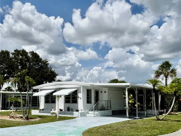 815 Holly Berry Ct, North Fort Myers, FL 33917