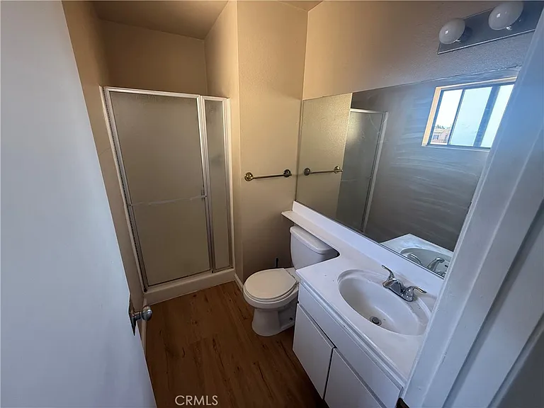 9131 Burnet Ave #10 — Photo 15
