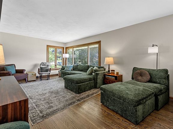 4th image of 1950 McGowan Blvd