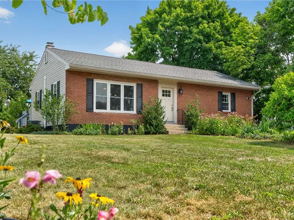 7123 Herber Rd, New Tripoli, PA 18066