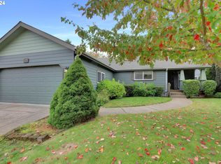 5385 Olympic Cir, Eugene, OR 97402