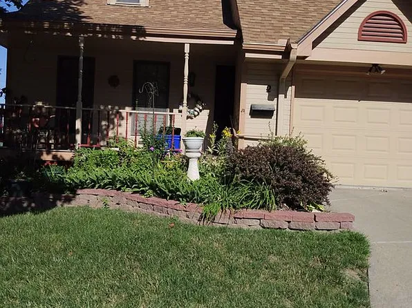 2 Grenville Ct, Council Bluffs, IA 51503