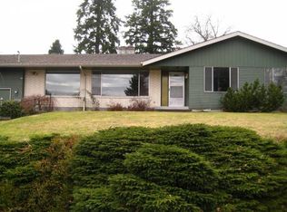 8718 Vistarama Ave, Everett, WA 98208