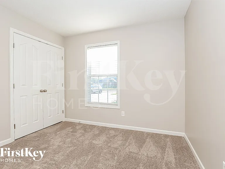 8117 Bostic Dr — Photo 13