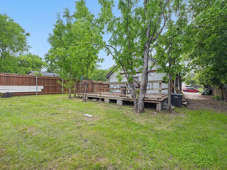 901 Kimbrough St — Photo 40