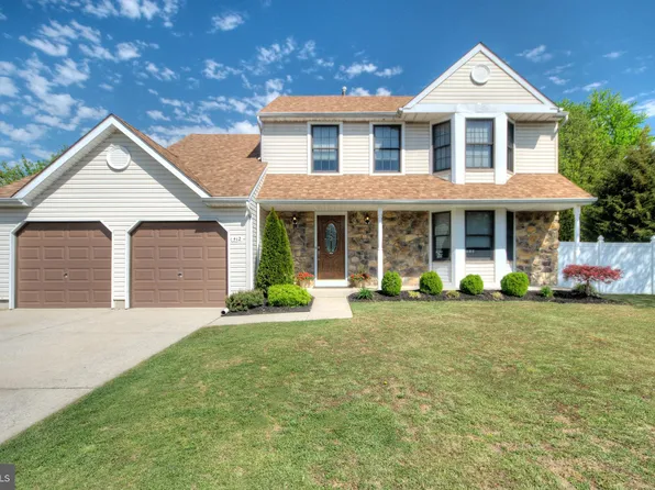 412 Moore Blvd, Clayton, NJ 08312