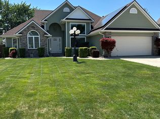 579 Oxford Dr, Wabash, IN 46992