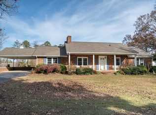 490 Hickory Nut Rd, Inman, SC 29349