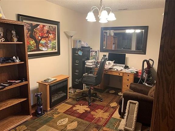 5th image of 223 N Ryans Way