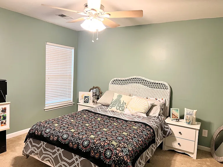 725 Bonita Loop — Photo 4