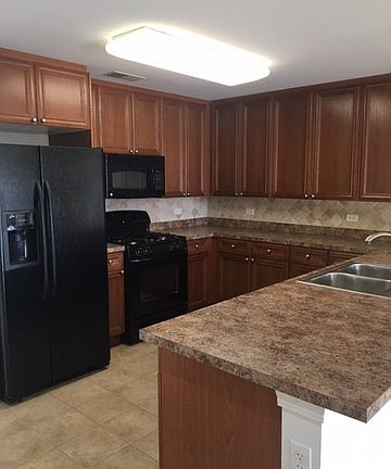 4th image of 300 Anthony Ave Unit 207