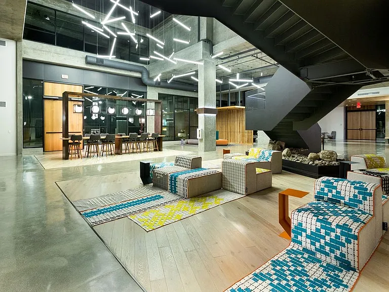 Lobby loft with common area seating