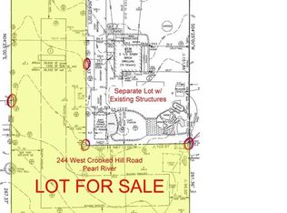 244 W Crooked Hill Rd, Pearl River, NY 10965