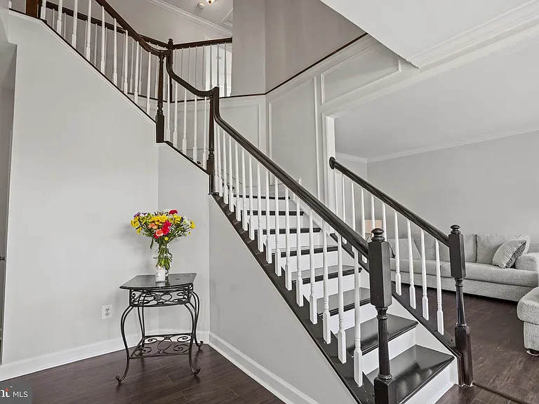 6032 Gholson Bridge Ct — Photo 33